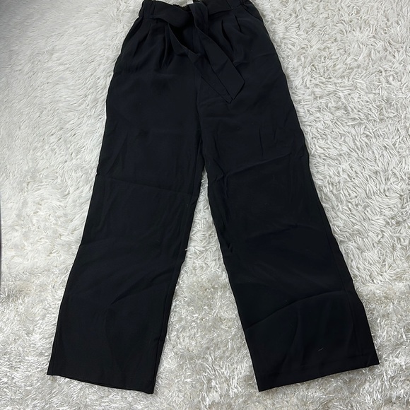 Lululemon Noir Pant *Woven Black - Picture 2 of 5
